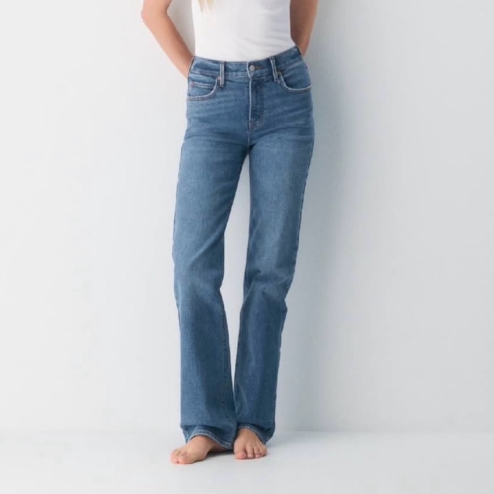 Aritzia 90s snatched jeans